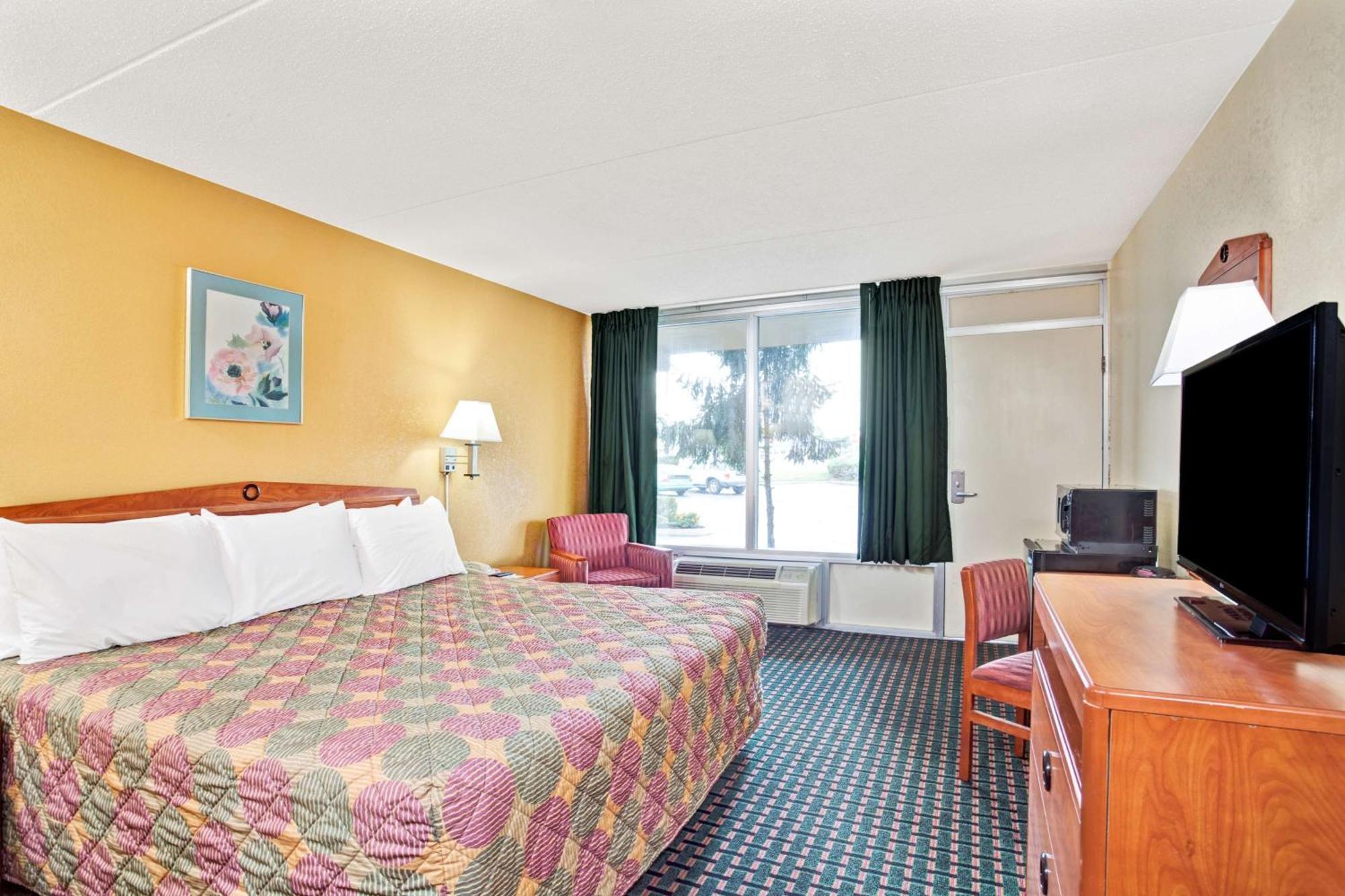 Days Inn By Wyndham Clarksville Tn Zewnętrze zdjęcie