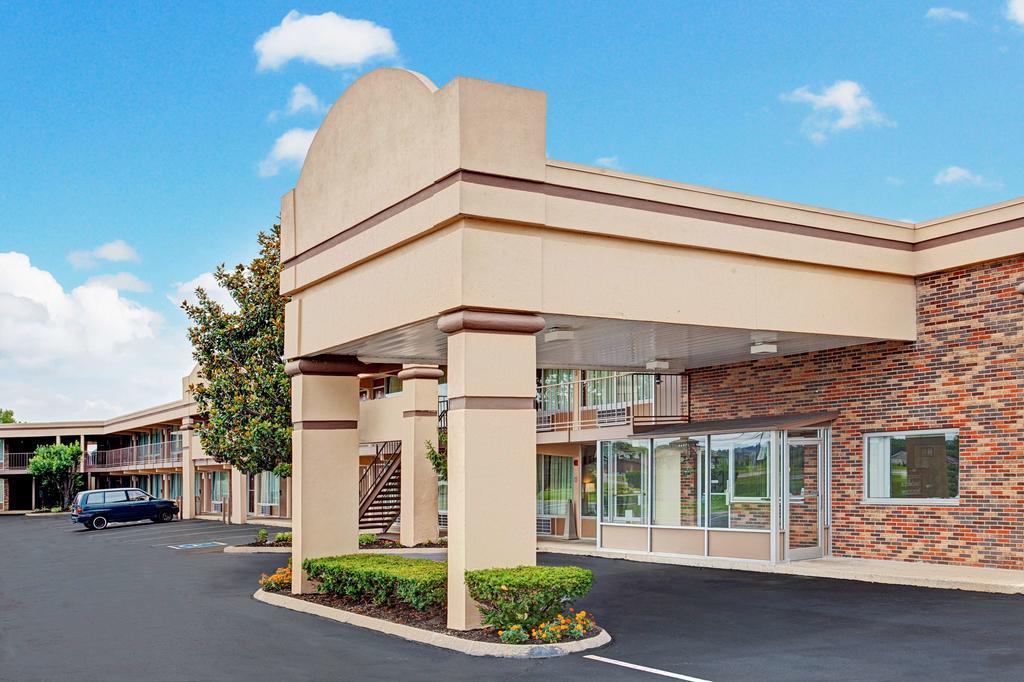 Days Inn By Wyndham Clarksville Tn Zewnętrze zdjęcie